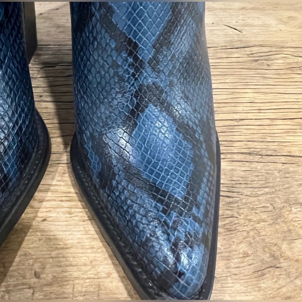 Chloe Rylee Ankle Boots Python Print 7.5 - Picture 4 of 10